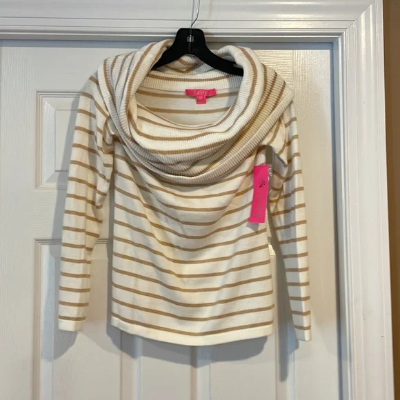 Brand new with tags Lilly christin sweater. Size small. White and beige stripes - Picture 5 of 7